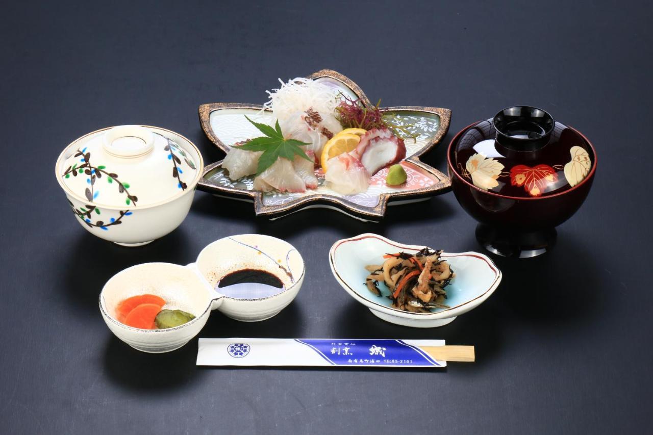 Готель Harajo No Yado Shiro Minamishimabara Екстер'єр фото